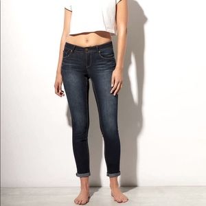 1822 Vintage Denim Skinny Jean